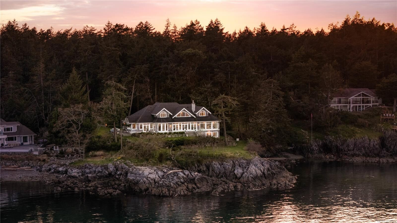 Property Photo:  2600 Queenswood Dr  BC V8N 1X5 