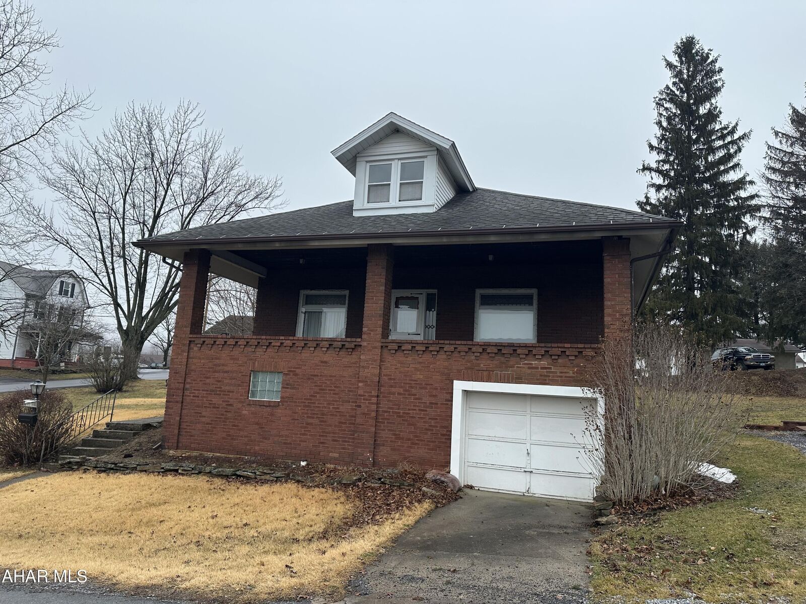 Property Photo:  1518 27th Avenue  PA 16601 