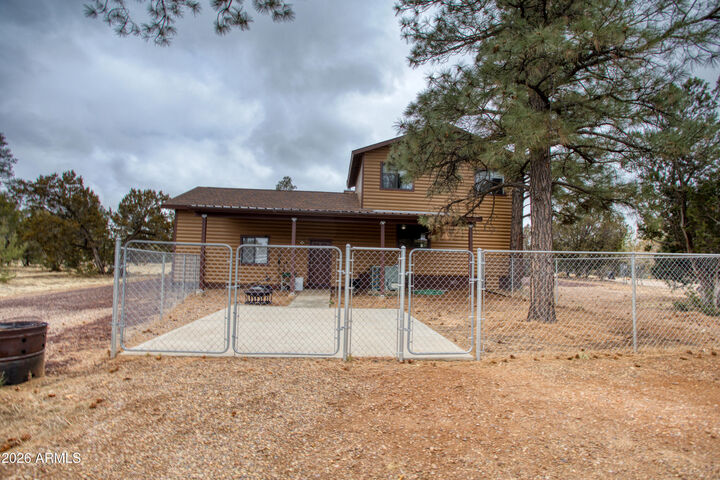 Property Photo:  2010 Christmas Pine Road  AZ 85933 