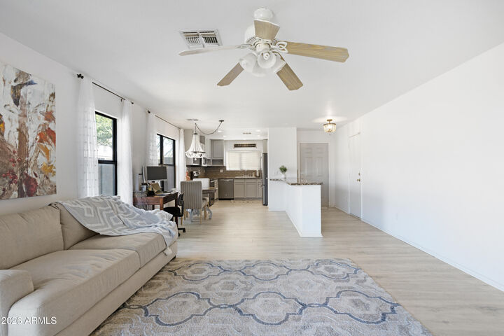 Property Photo:  2157 E 35th Avenue  AZ 85119 