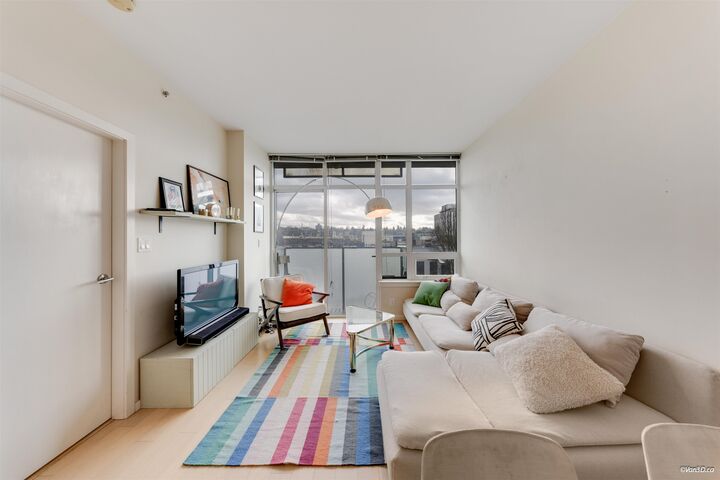 Property Photo: 63 W 2nd Avenue 513 BC V5Y 0G8