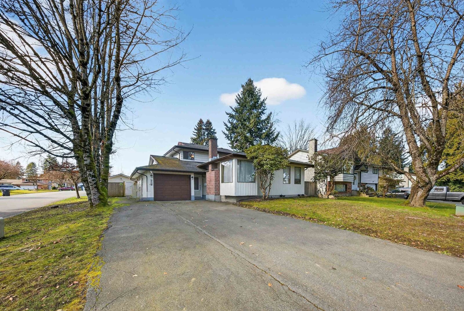 Property Photo: 7351 141A Street BC V3W 7L3
