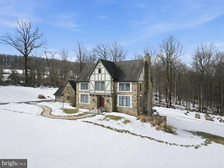 Property Photo: 231 Hill Road PA 19520