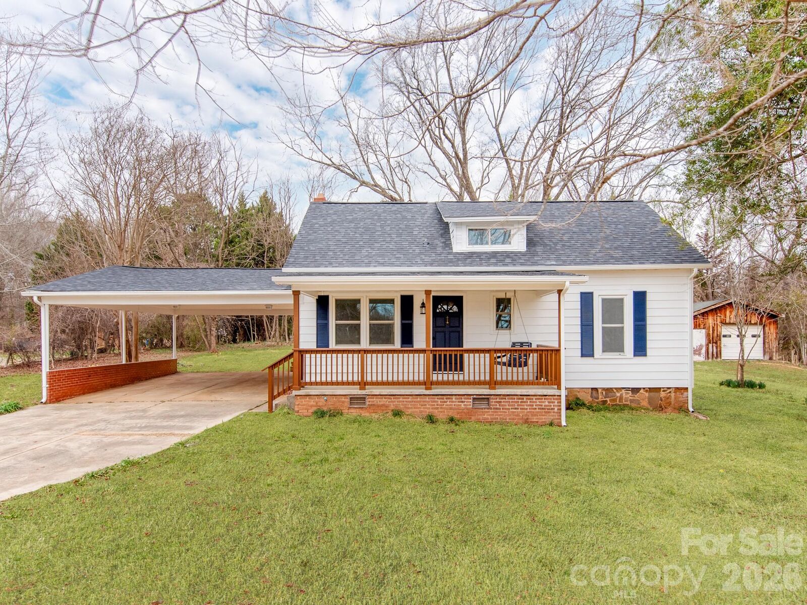Property Photo:  14947 Hough Road  NC 28227 