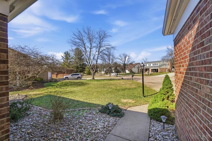 Property Photo:  1837 Lemontree Lane  OH 45140 