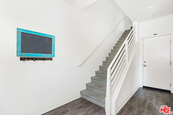 Property Photo:  3901 Eagle Rock Blvd  CA 90065 