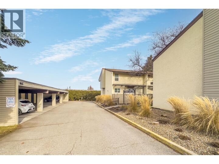 Photo de la propriété:  250 Briarwood Road 102  BC V1X 2G3 