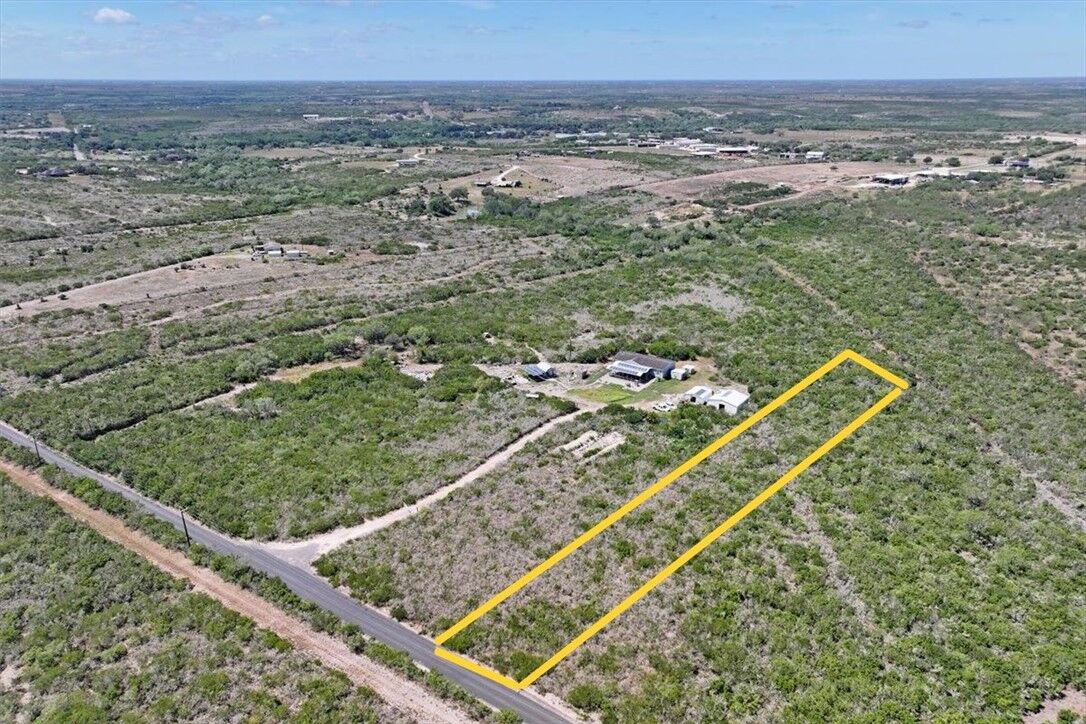 Property Photo: 185 West Lake Ranch Road TX 78383