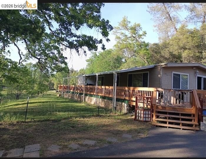 Property Photo:  13904 Tuolumne Rd  CA 95370 