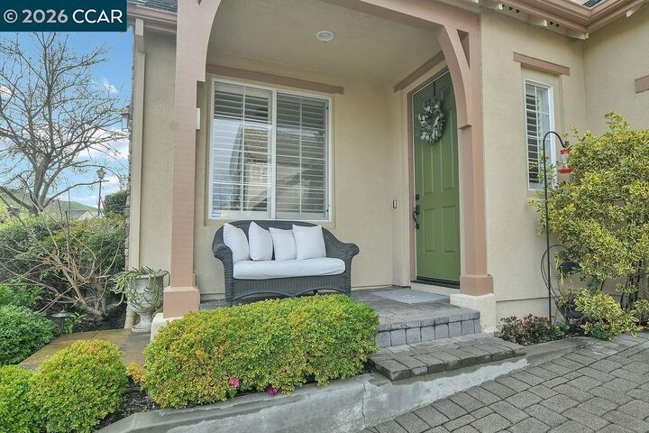 Property Photo:  4072 Summer Gate Ave  CA 94591 