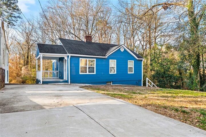 Property Photo: 1750 Madrona Street NW GA 30318