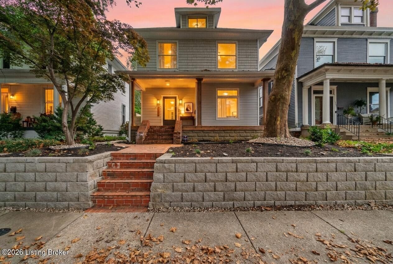 Property Photo: 1844 Edgeland Ave KY 40204