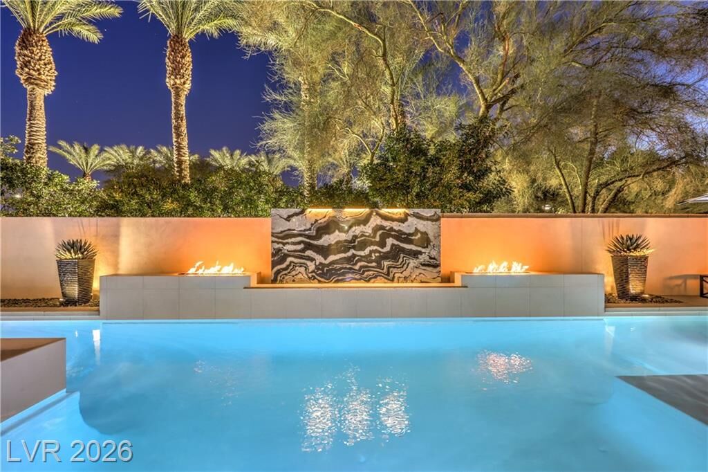 Property Photo: 3709 Nesting Wren Drive NV 89084