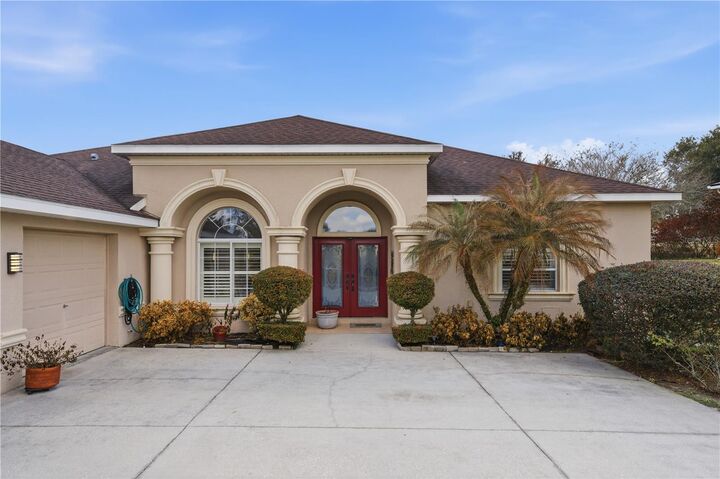 Property Photo:  13642 Thoroughbred Drive  FL 33525 