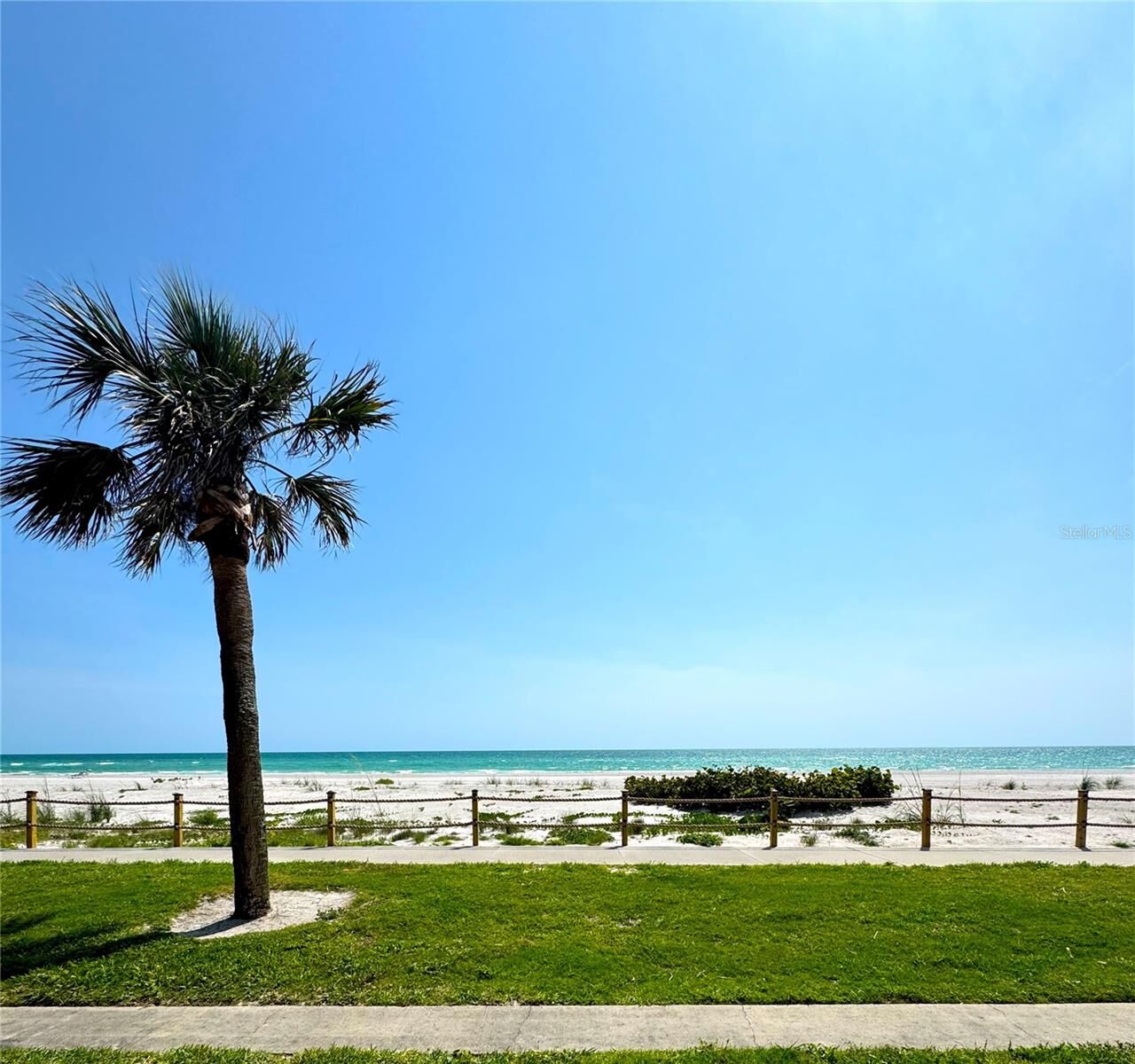 Property Photo: 2089 Gulf Of Mexico Drive G1-108 FL 34228