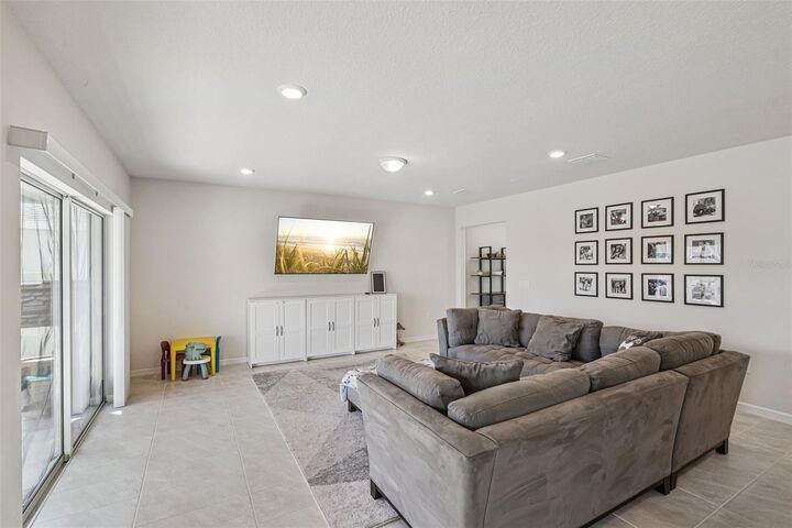 Property Photo:  2210 Lovely Lane  FL 33896 