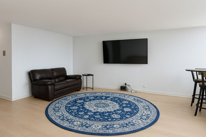 Property Photo: 655 W Irving Park Road 4805 IL 60613