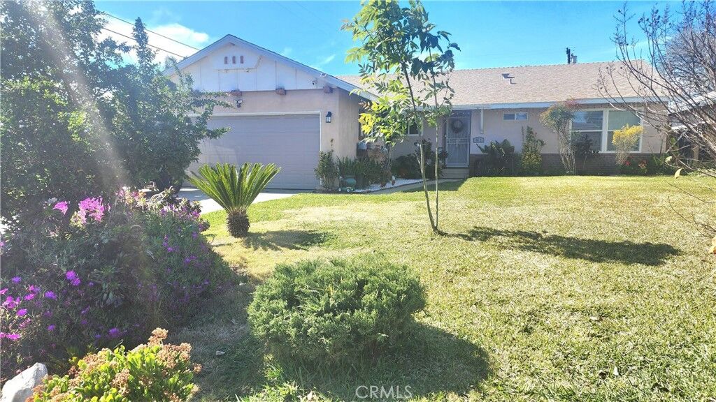 Property Photo: 1317 Caprino Way CA 91767