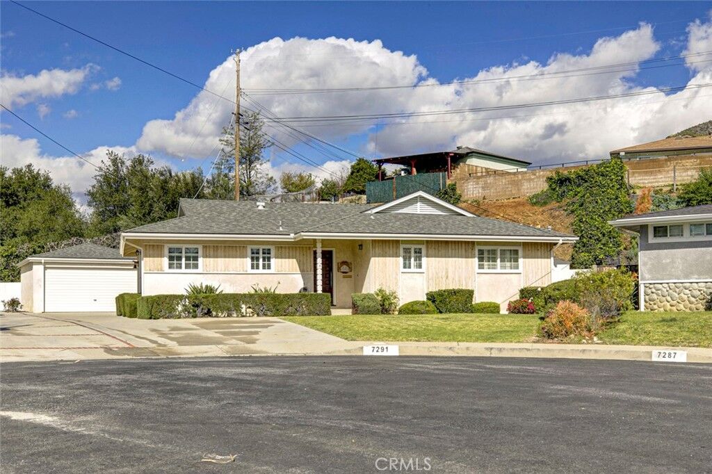 Property Photo: 7291 Chetwood CA 91042