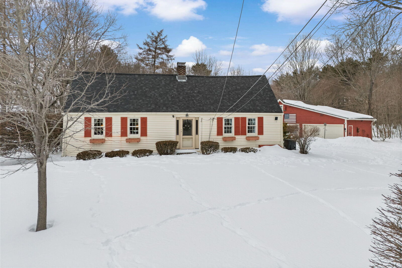 Property Photo:  1128 State Road  ME 03903 