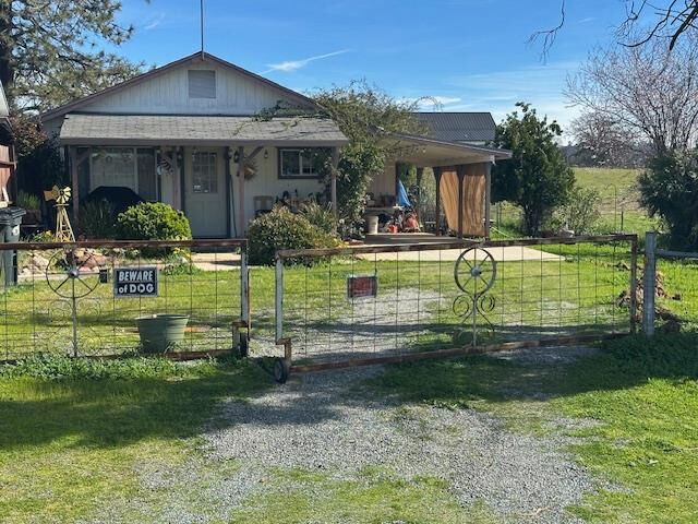 Property Photo: 18090 S Empire Street CA 95669