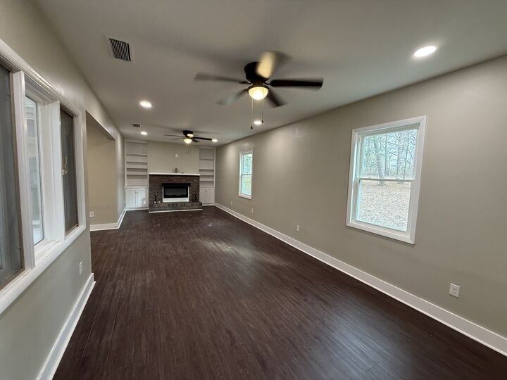 Property Photo: 935 McKellar Dr TN 37388