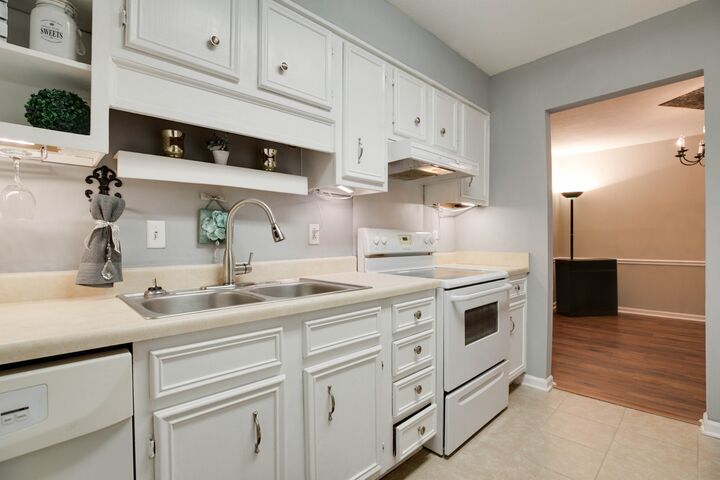 Property Photo:  1280 Middle Tennessee Blvd A1  TN 37130 