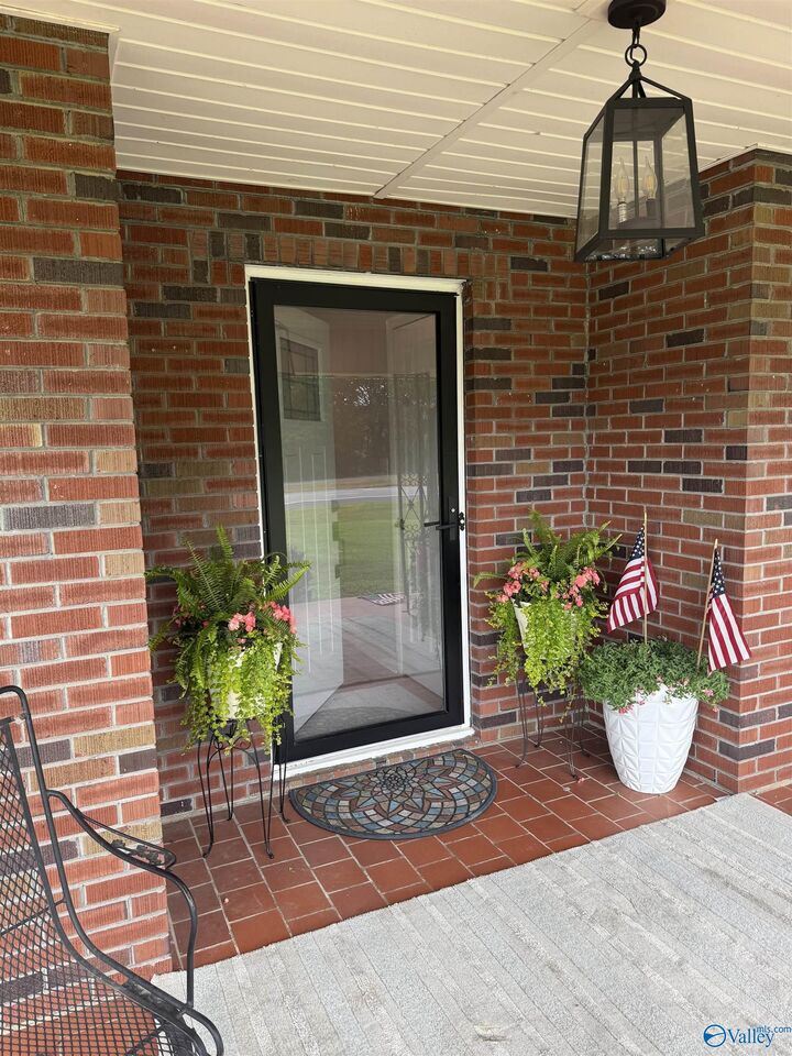 Property Photo: 17410 Alabama Highway 157 AL 35650