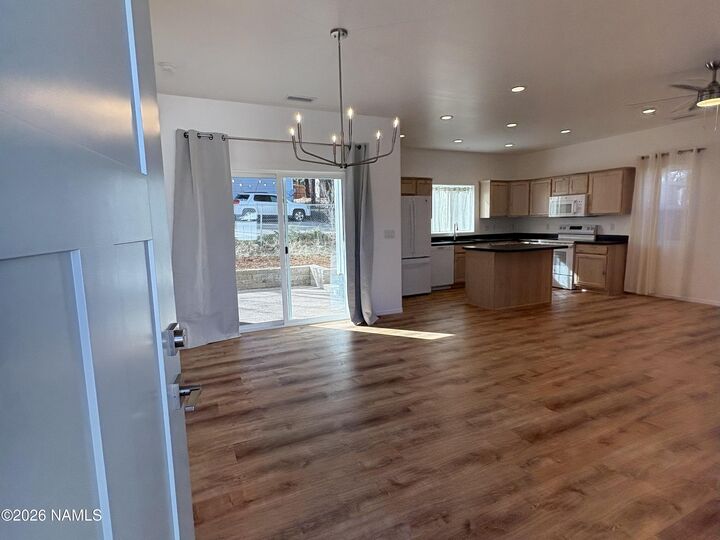 Property Photo:  1817 N West Street 2  AZ 86004 