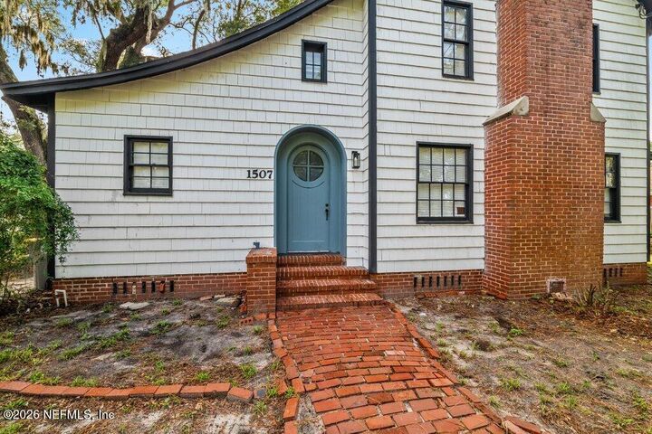 Property Photo:  1507 Tiber Avenue  FL 32207 