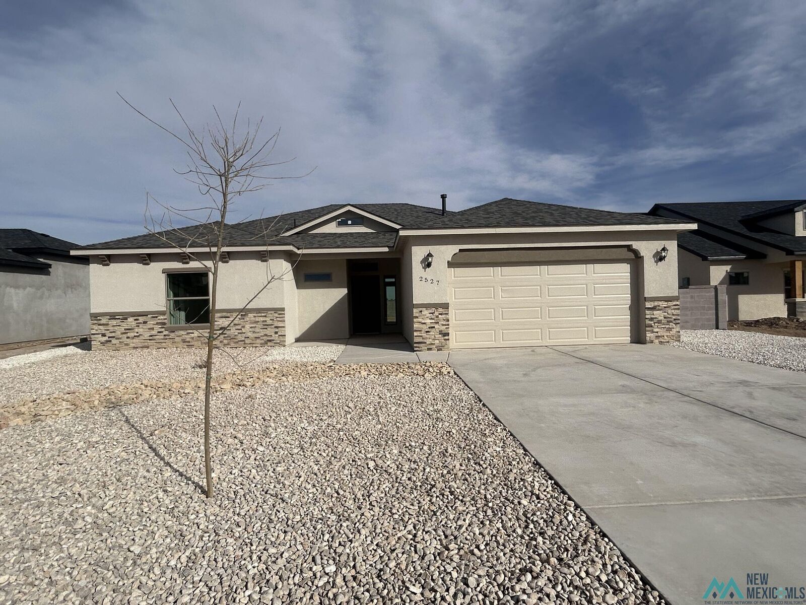 Property Photo:  2527 Segovia Court  NM 88220 