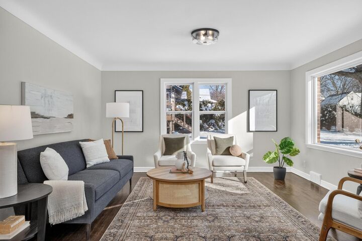 Property Photo:  1245 Dale Street N  MN 55117 