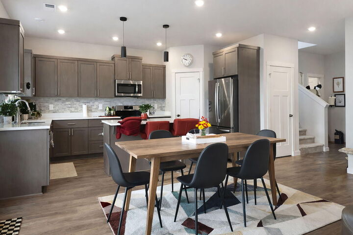 Property Photo:  63249 Peale Street  OR 97701 