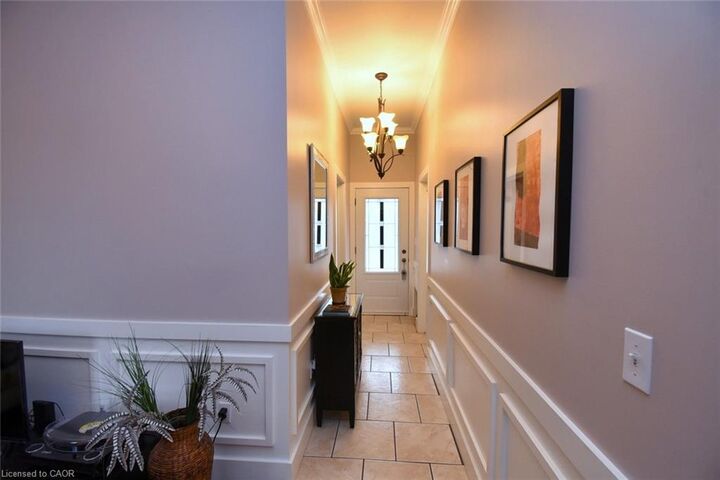 Property Photo:  113 Steven Street  ON L8L 5N7 