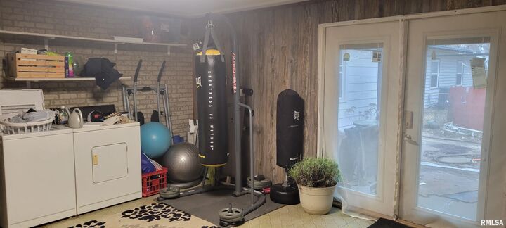 Property Photo: 1327 Fenley Avenue IL 62554