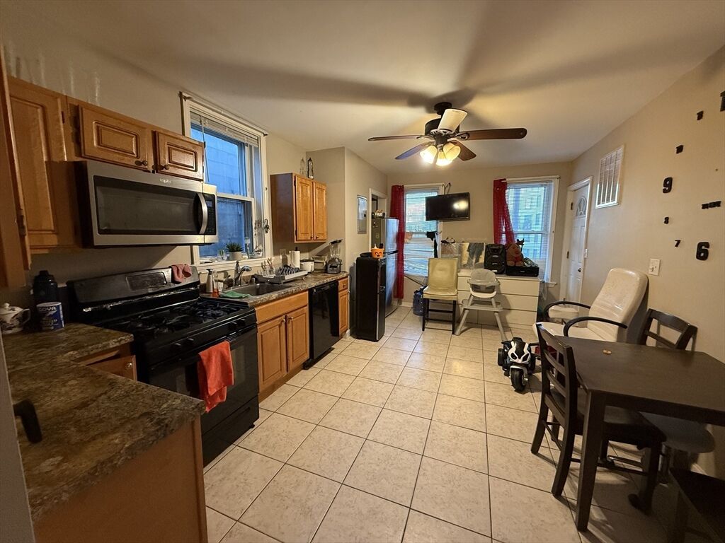 Property Photo:  852 Saratoga 2  MA 02128 