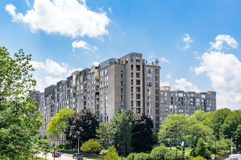 Property Photo:  33 Pond Avenue 1007  MA 02445 