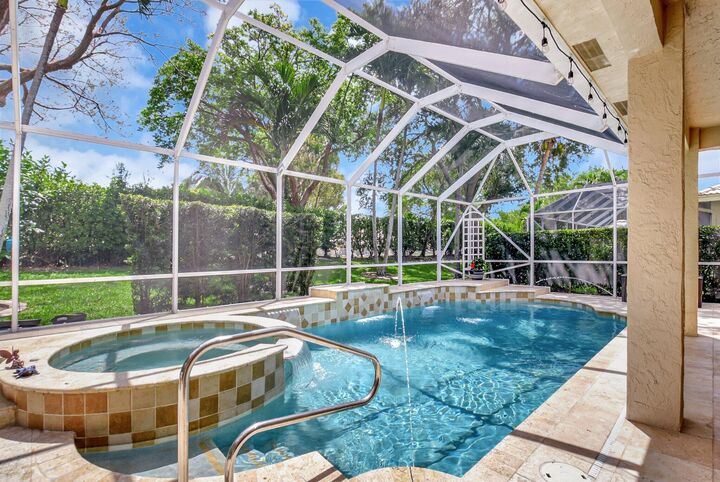 Property Photo:  6584 Marbletree Lane  FL 33467 