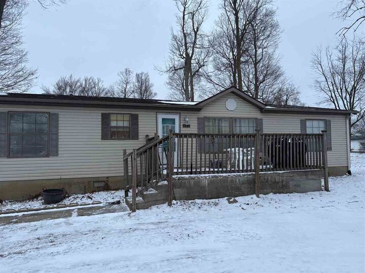 Property Photo:  482 W Shoshoni Trail  IN 47362 