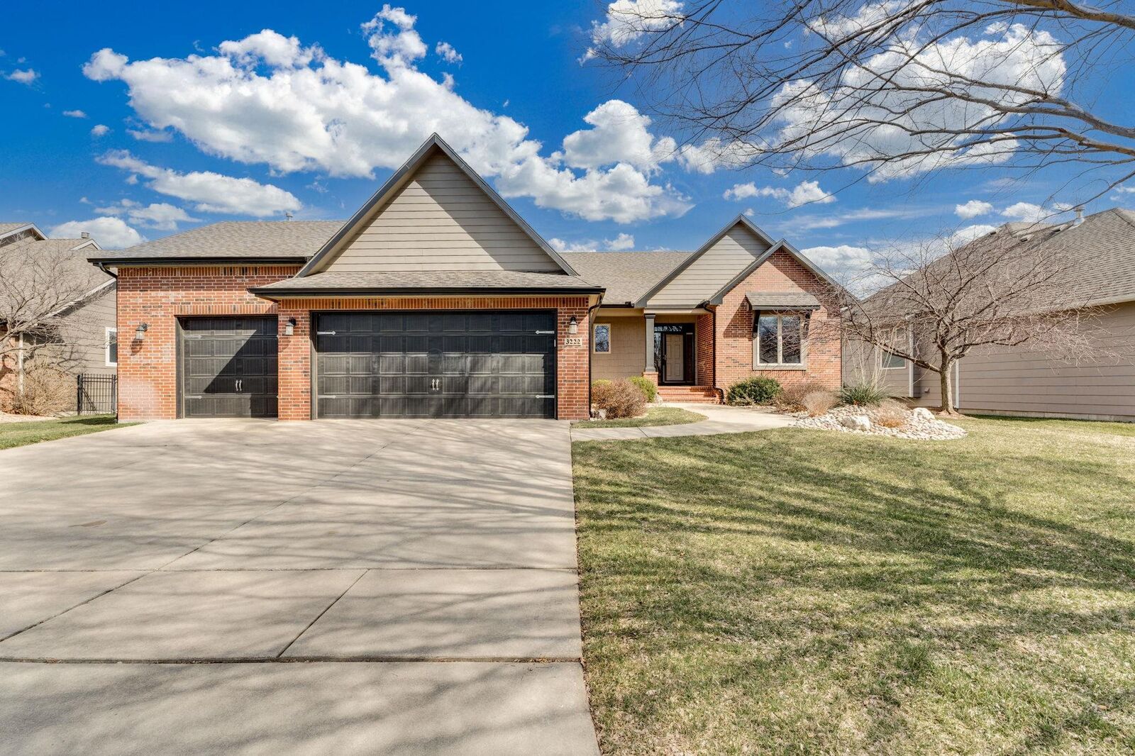 Property Photo: 3222 N Grey Meadow KS 67205
