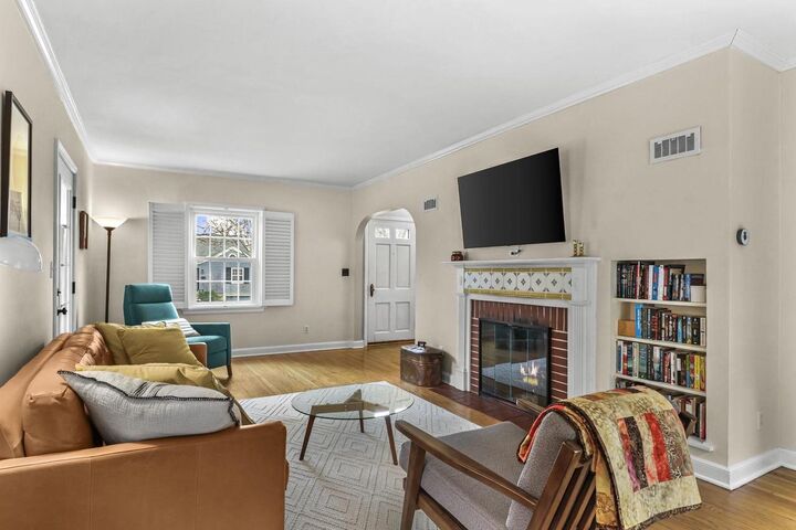 Property Photo:  4206 Bagley Parkway  WI 53705 