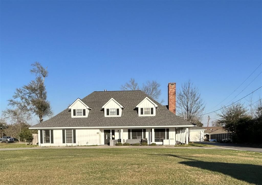 Property Photo: 4001 Lake Street LA 70605