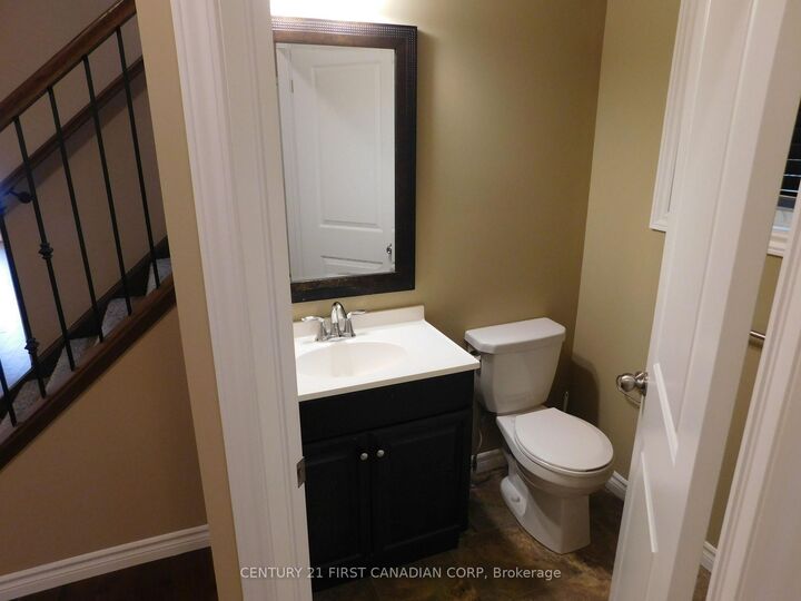 Property Photo:  3415 Paulpeel Avenue  ON N6L 0B9 