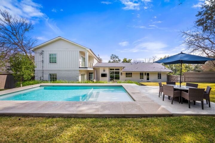 Property Photo:  3402 Monte Vista Drive  TX 78731 