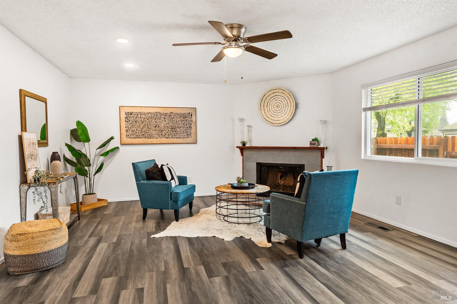 Property Photo:  724 Agnew Place  CA 95401 