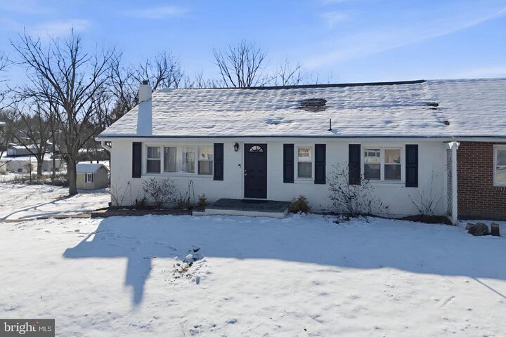 Property Photo:  114 S Lockwillow Avenue  PA 17112 