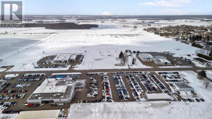 Property Photo:  70735 London Road  ON N0M 1S1 