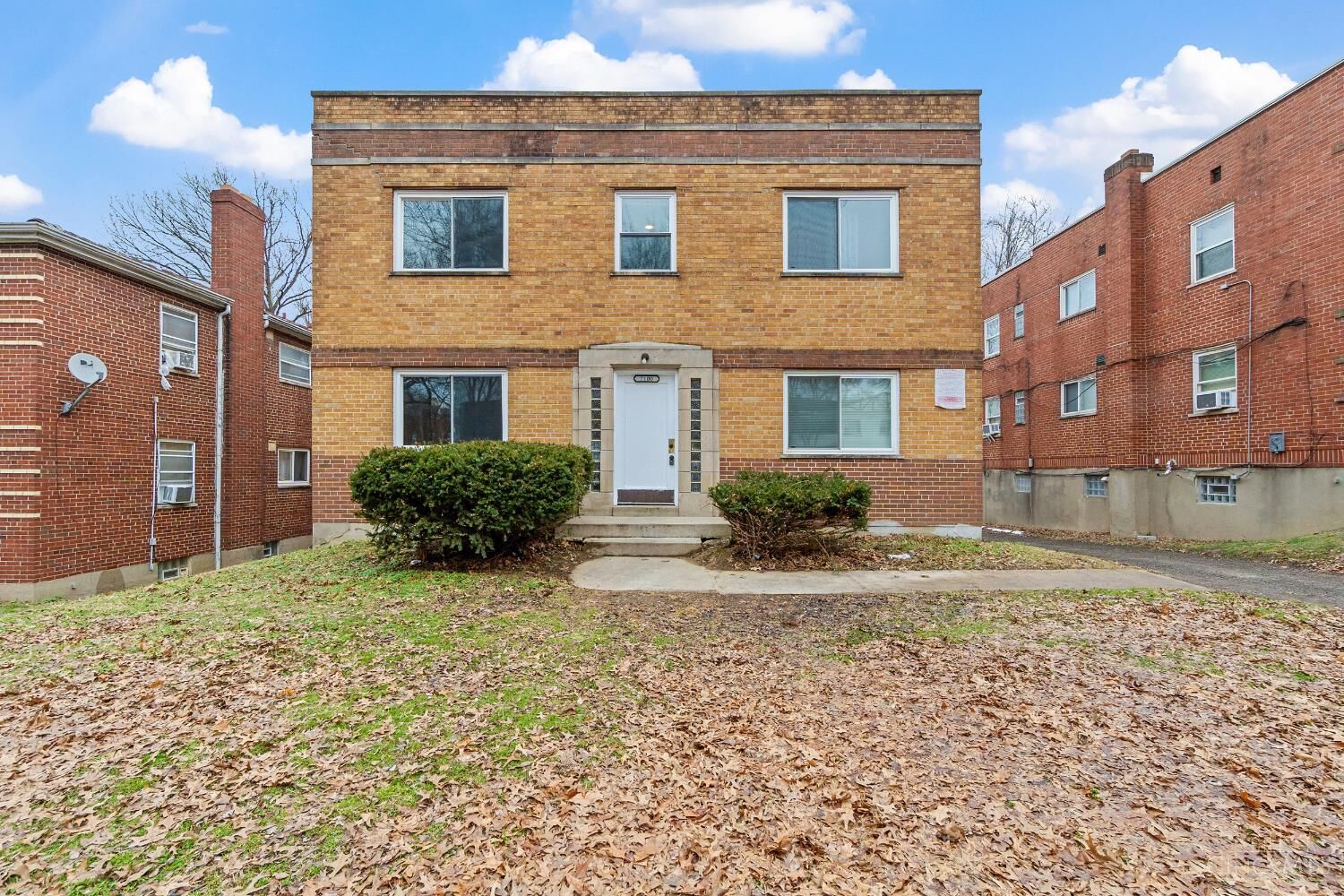 Property Photo:  7100 Eastlawn Drive  OH 45237 