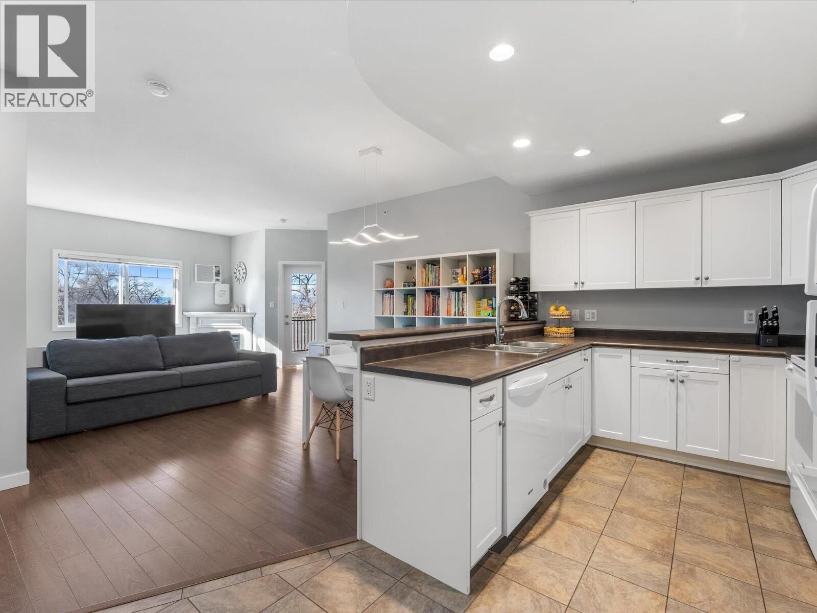 Photo de la propriété: 345 Mills Road 302 BC V1X 4G9