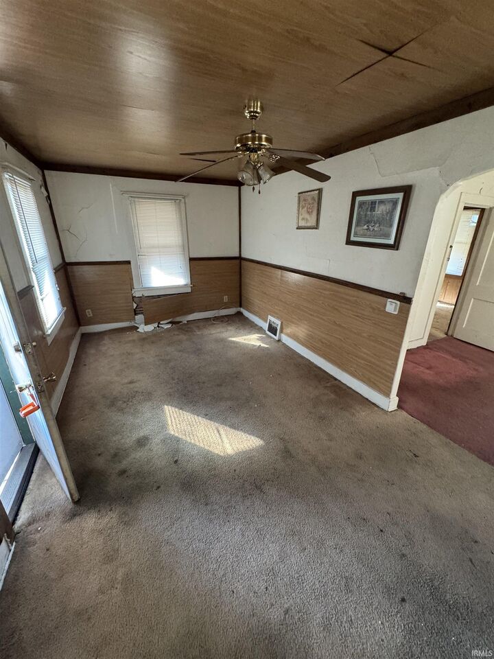 Property Photo:  2509 E State Boulevard  IN 46805 